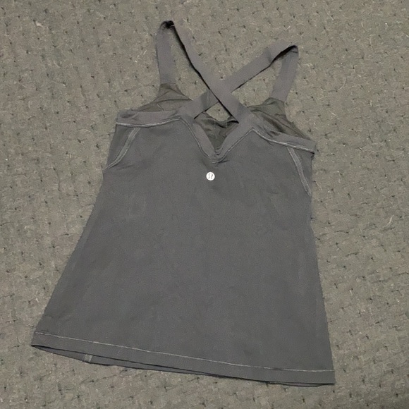 Lululemon Yoga Tank - Picture 2 of 2